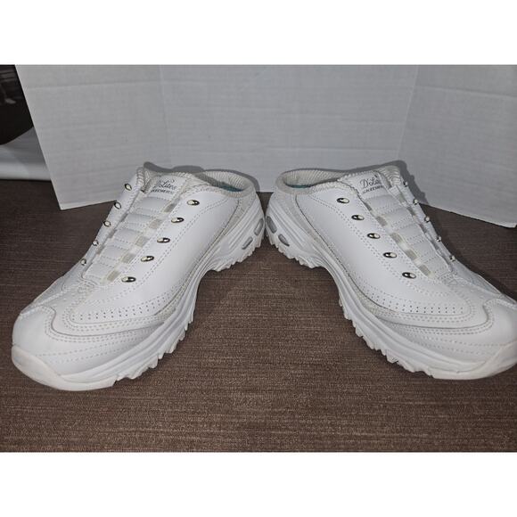 Skechers D'lites New Scene 150031/WSL 6.5 Slip On EUC - Picture 1 of 8